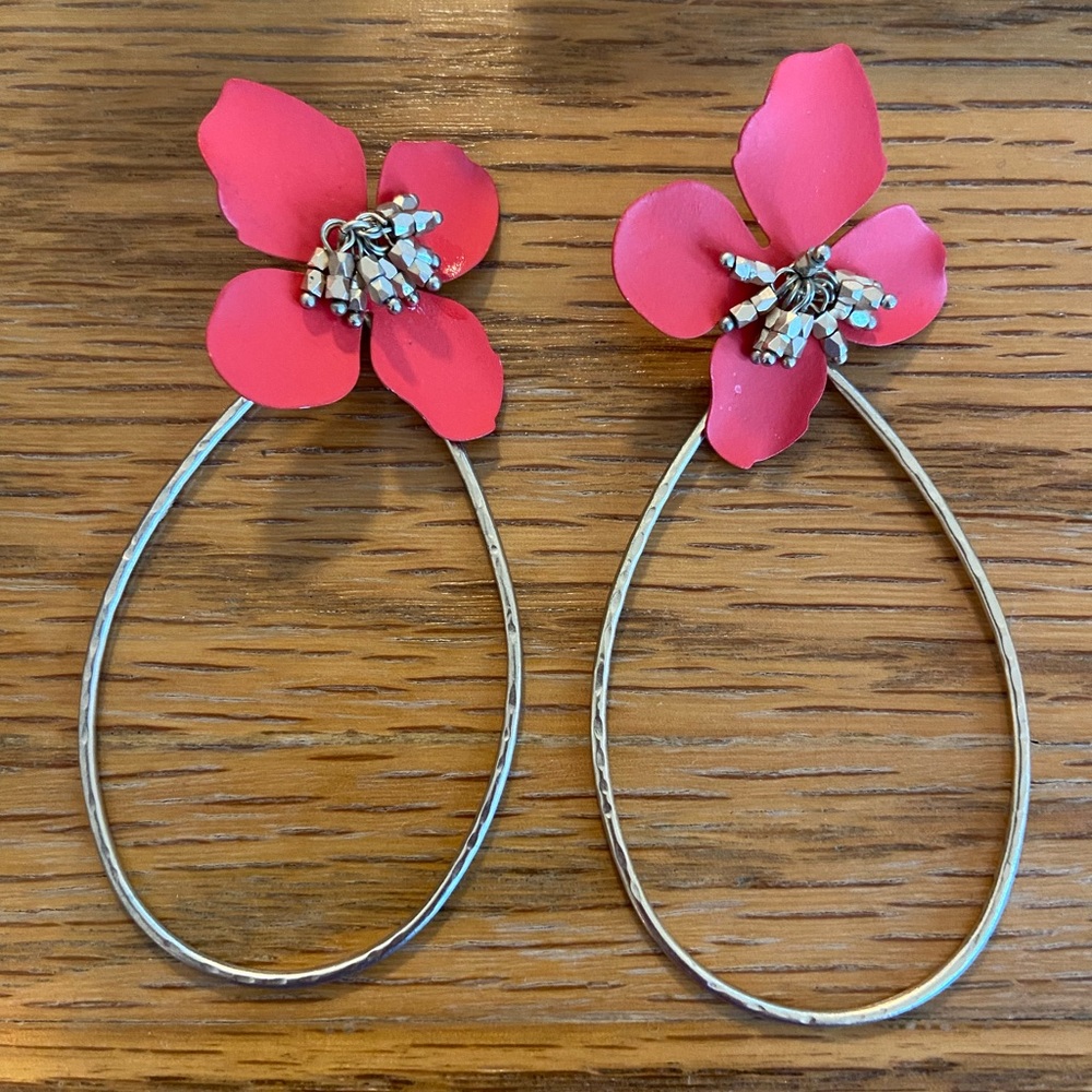 Anthropologie 3D Floral Earrings Matte Finish Red/Gold